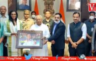 Tokyo Olympics Players Meet AP Governor Biswa Bhushan Harichandan felicitated and Medals Vizagvision