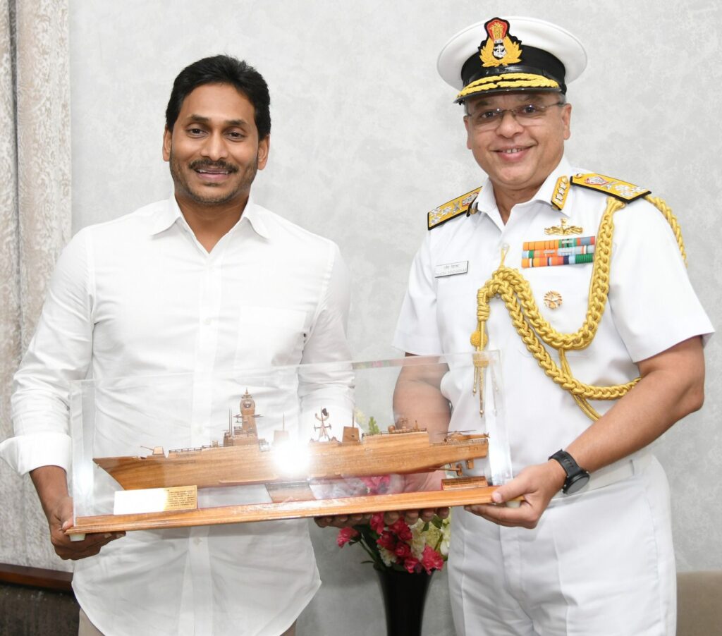 Vizagvision : Vice Adm Rajesh Pendharkar, AVSM, VSM Flag Officer Commanding-in-Chief ENC, paid a courtesy call on S Abdul Nazeer, Hon’ble Governor of Andhra Pradesh. During the interaction, the CinC briefed the Governor of major operational issues of the Command and the conduct of MILAN 2024.
