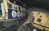 Train Accident అలమండ కంటకపల్లి మధ్యలో రెండు రైలు ప్రమాదం సాంకేతిక లోపం కారణంగా విజయనగరం Vizag vision