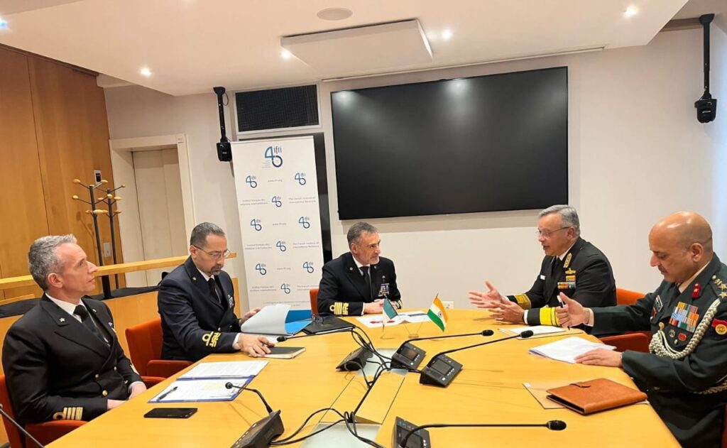 Vizagvision : Vice Adm Rajesh Pendharkar, FOCinC ENC held bilateral discussions with Adm Enrico Credendino, Chief of the Italian Navy on the sidelines of the Paris Naval Conference 2024. Held discussions on initiatives towards enhancing interoperability & ops engagements between the navies of India & Italy.