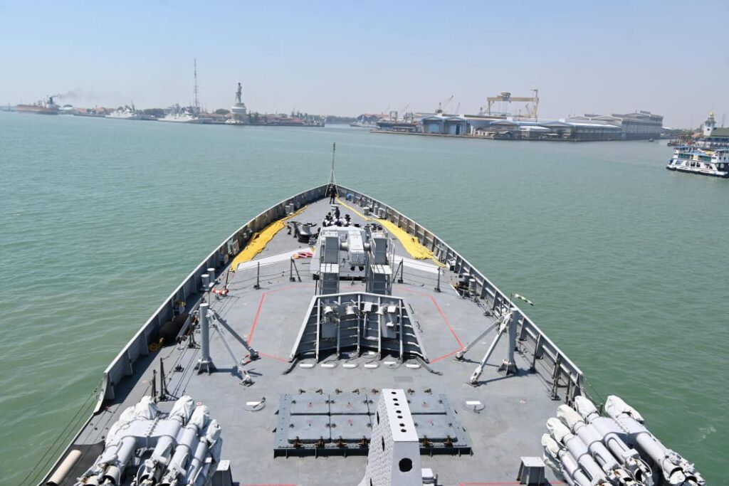 Vizag vision : INS Shivalik, India's first indigenous stealth frigate made a port call at Surabaya, Indonesia, as part of the ongoing operational deployment to the South China Sea & Pacific Ocean.The ship was received by dignitaries of Indonesian Navy with military band in attendance.The visit further strengthens the longstanding friendship and cooperation between the two maritime nations.Activities planned incl professional interactions with Indonesian Navy, cross deck visits, sports fixtures & community outreach.