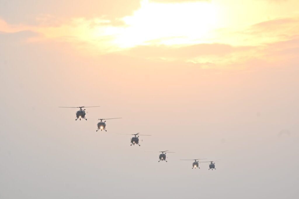 Vizag Vision : Navy Day 2024…..Rehearsals are underway at Puri, Odisha for the OpDemo2024!Here are some glimpses of today Each move, operation, and manoeuvre reflects the professionalism of our naval personnel.Don’t miss the action on 04 Dec 24. #NavyDay2024.Rehearsals will continue everyday evening till 02 Dec 24. Puri residents are welcome to come and catch a leisurely live view during rehearsals.